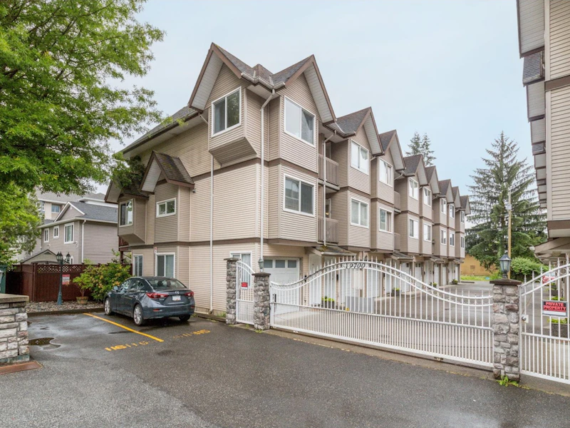116 - 19700 56th Avenue, Langley BC V3A 3X6