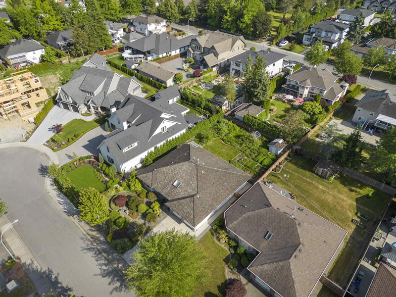 21930 45th Avenue, Langley BC V3A 9H4