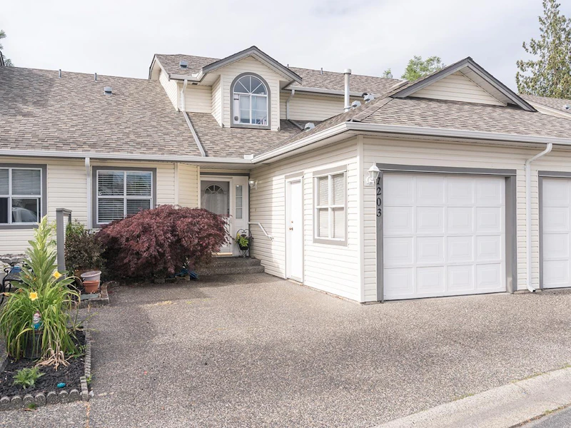 1203 - 21937 48th Avenue, Langley BC V3A 8C3