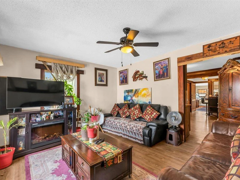 9718 120th Street, Surrey BC V3V 4C6