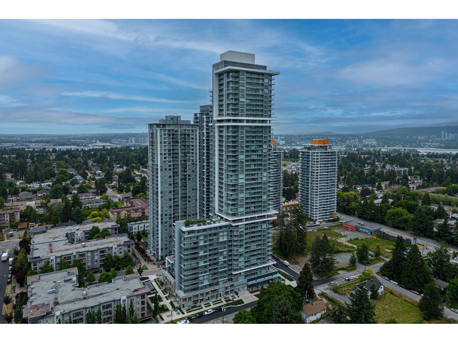 4006-13350 Central Avenue, Surrey, BC, V3T 0S1