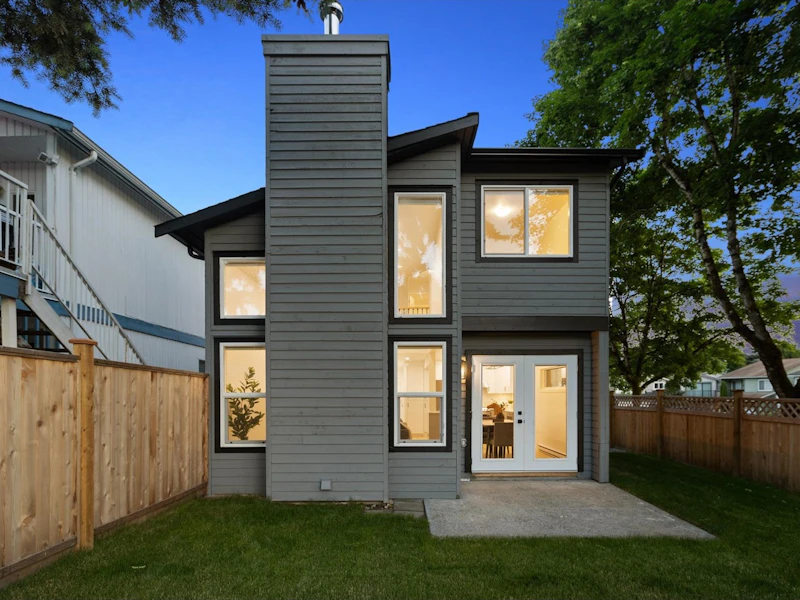 135 Springfield Drive, Langley BC V4W 3K8