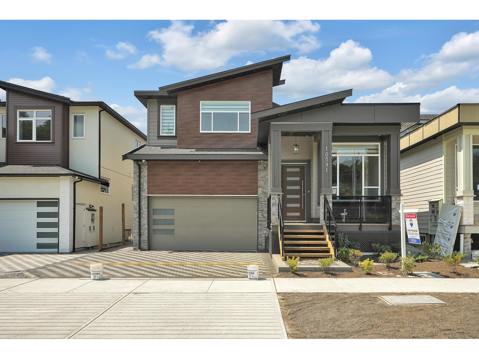 10591 124a Street, Surrey, BC, V3V 0E2