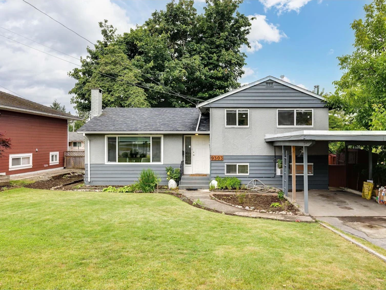 9303 114a Street, Delta, BC, V4C 5M1