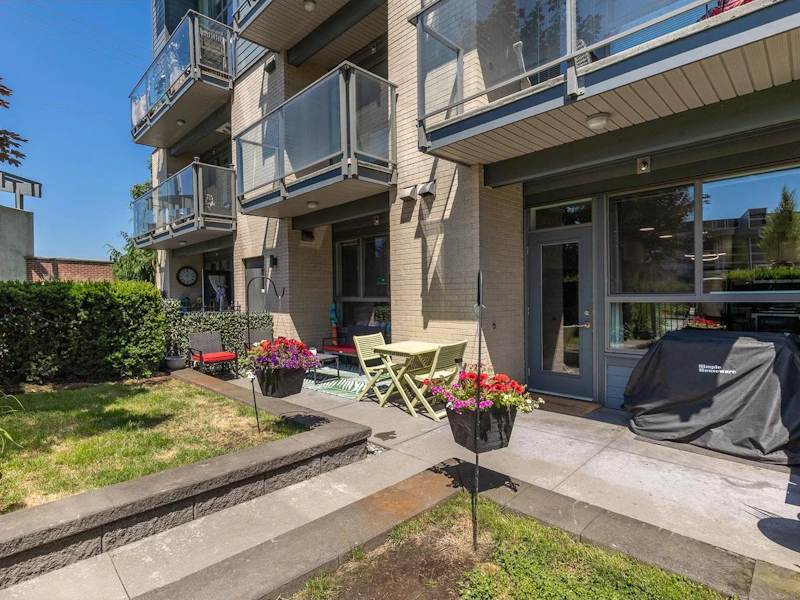112 - 3090 Gladwin Road, Abbotsford BC V2T 5T5