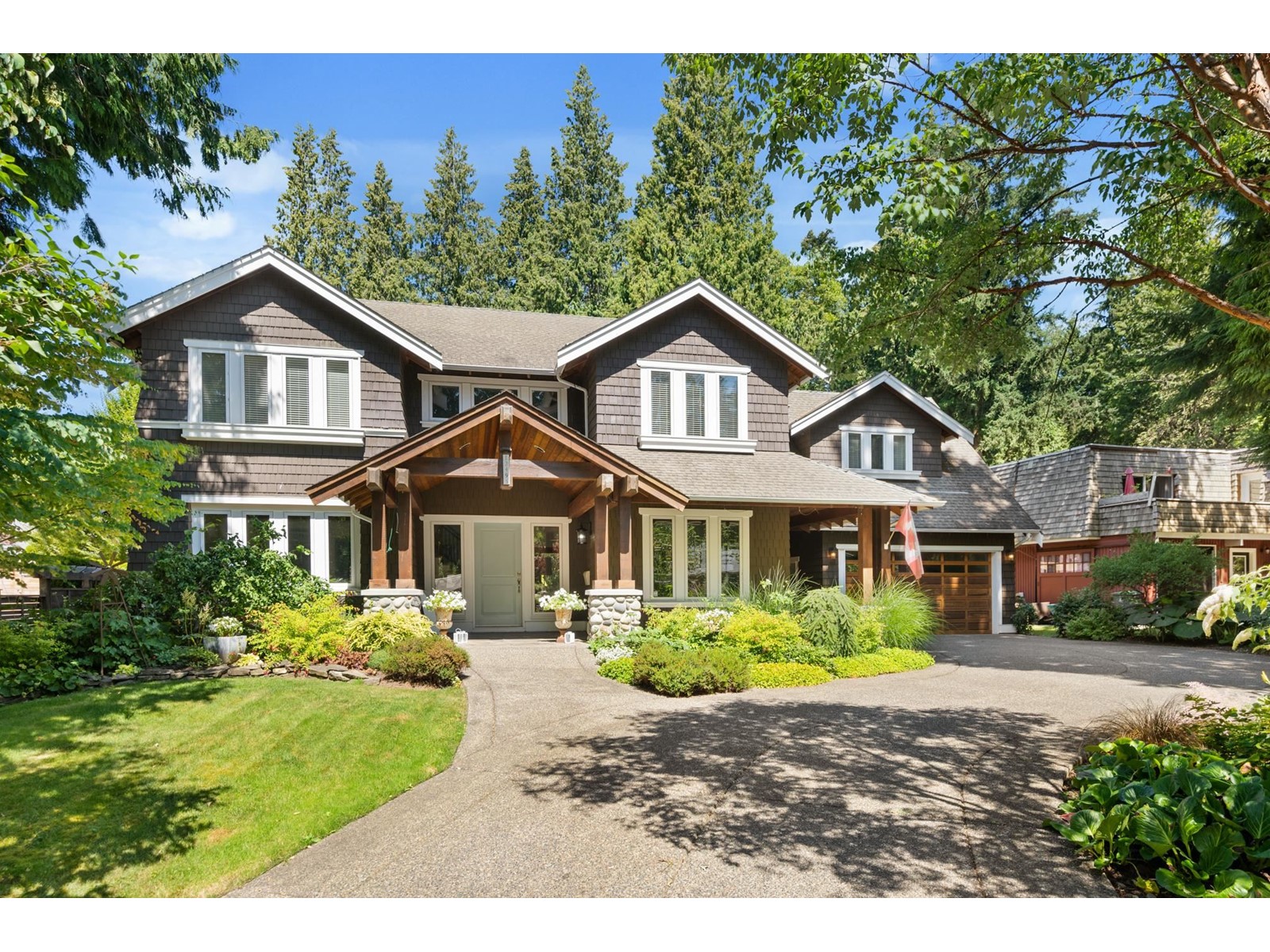 12495 23 Avenue, Surrey, BC, V4A 2C5