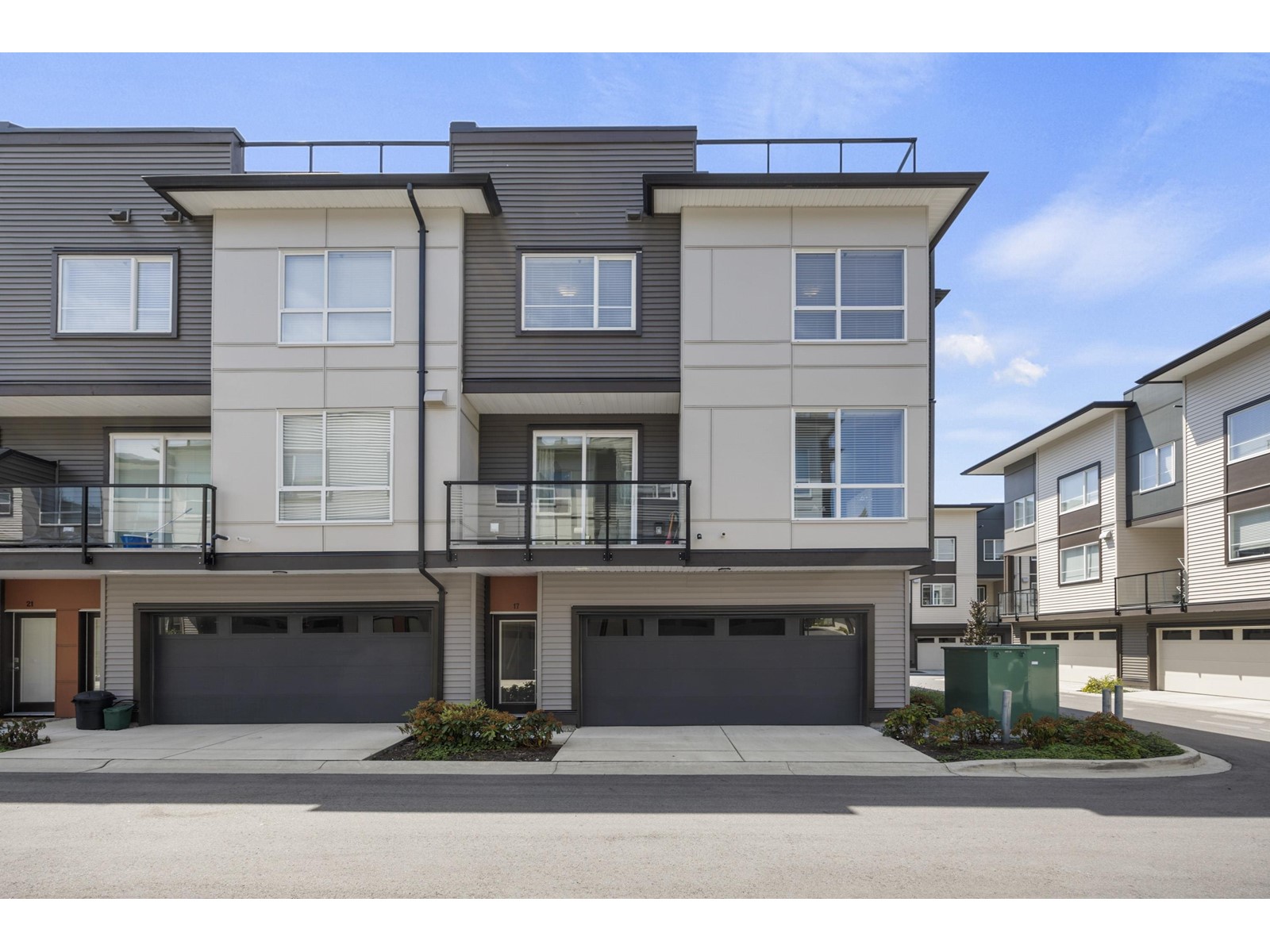 17-7288 188 Street, Surrey, BC, V4N 6W3