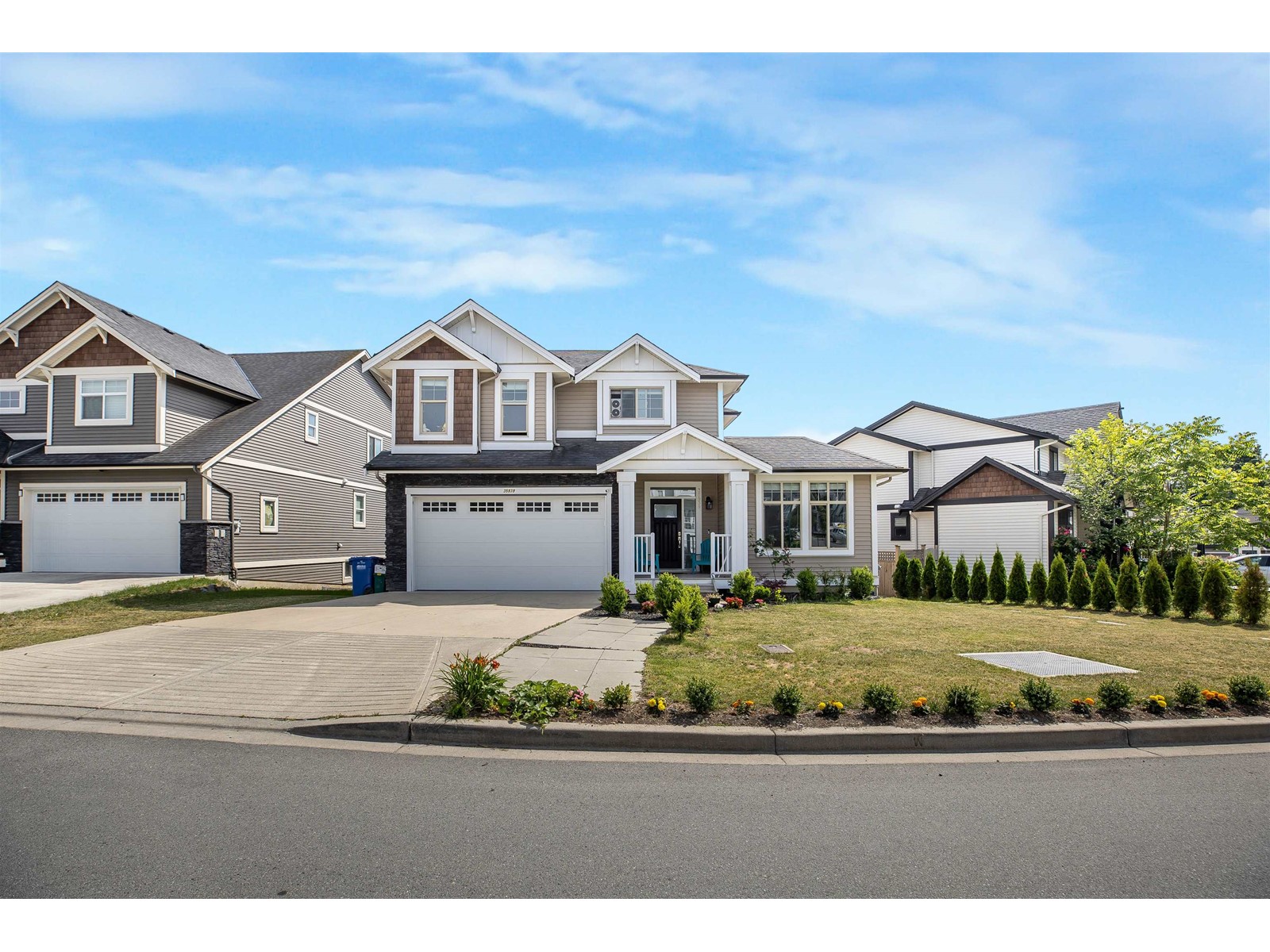 35939 Emily Carr Crescent, Abbotsford, BC, V3G 0E9