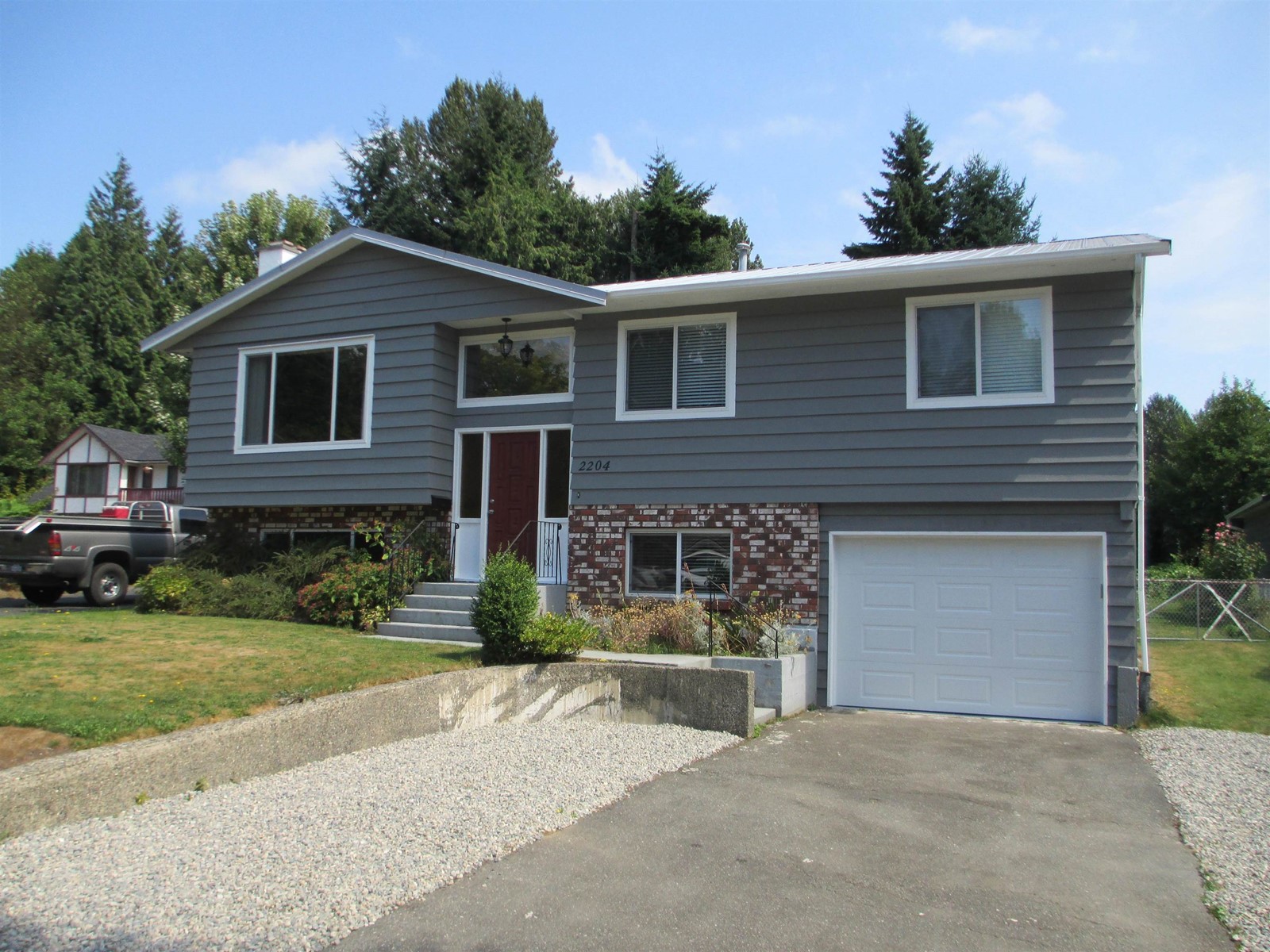 2204 Lumar Place, Abbotsford, BC, V2S 4R9