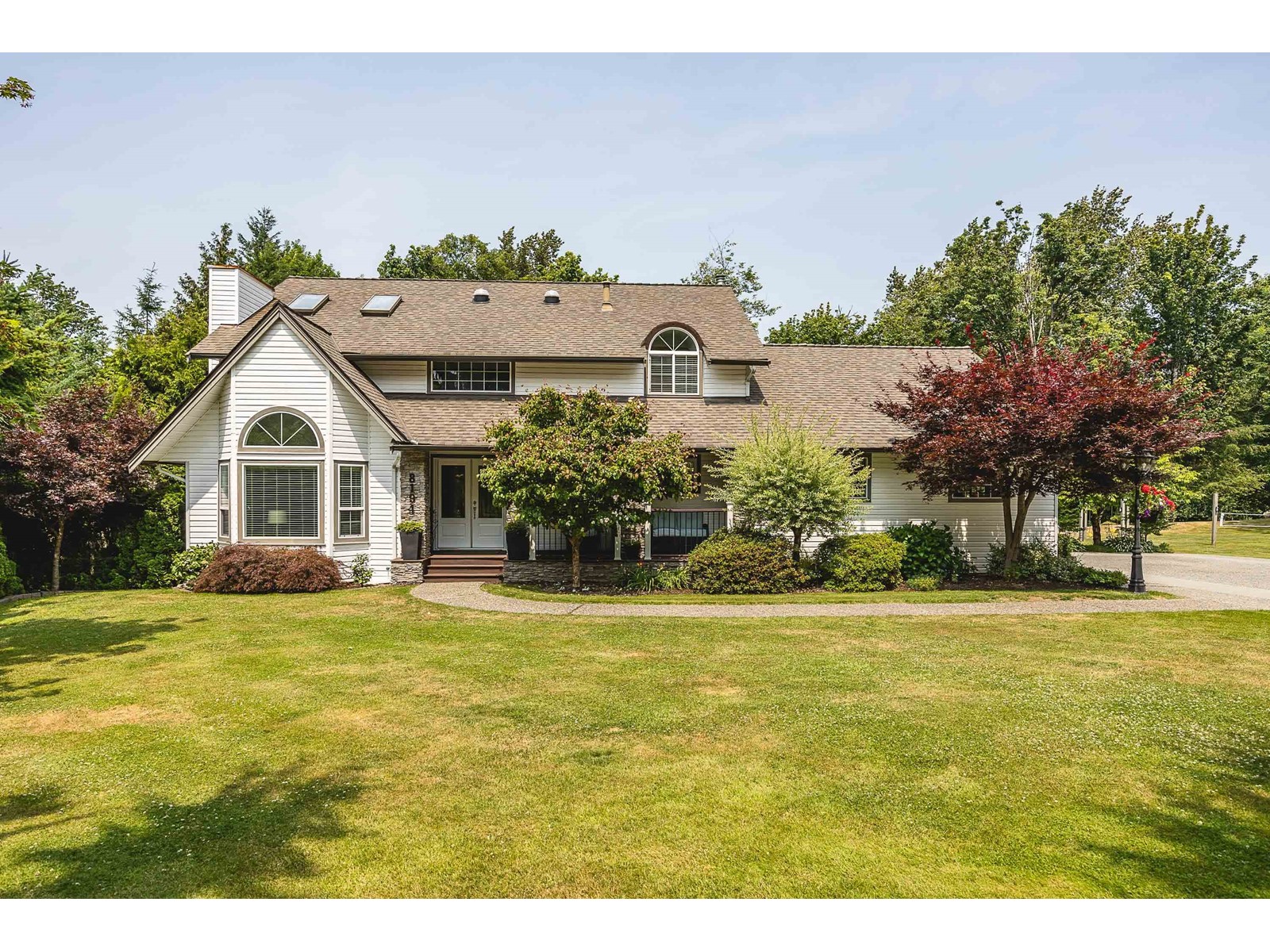 8194 197 Street, Langley, BC, V2Y 1Y4