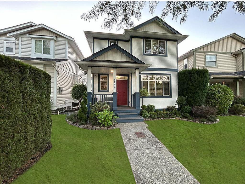 36229 Atwood Crescent, Abbotsford, BC, V3G 2Y8