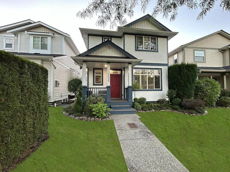 36229 Atwood Crescent, Abbotsford, BC, V3G 2Y8
