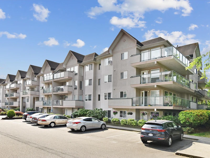 206 - 33728 King Road, Abbotsford BC V2S 8J4