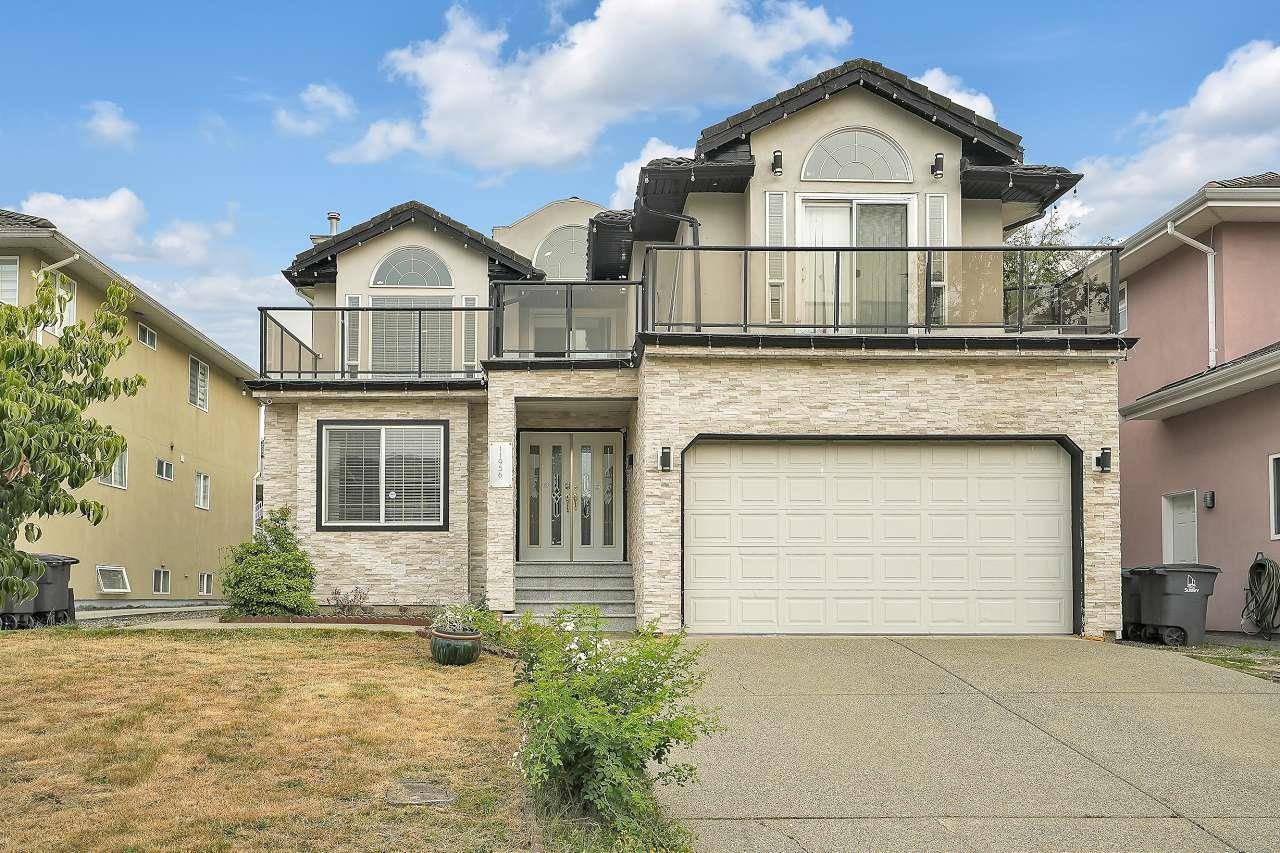 11956 98 Avenue, Surrey, BC, V3V 8C4