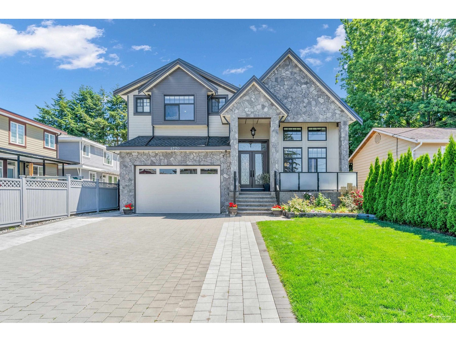 4770 209 Street, Langley, BC, V3A 4A1