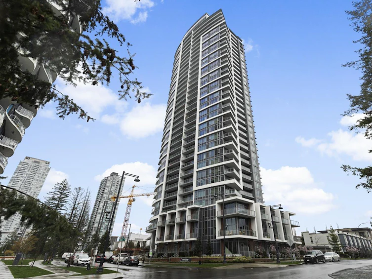 701-13308 Central Avenue, Surrey, BC, V3T 0M4