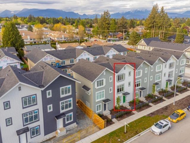 44-15489 99a Avenue, Surrey, BC, V3R 0G9