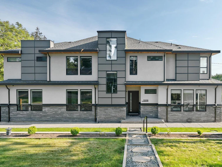 12018 56 Avenue, Surrey, BC, V3X 2X1