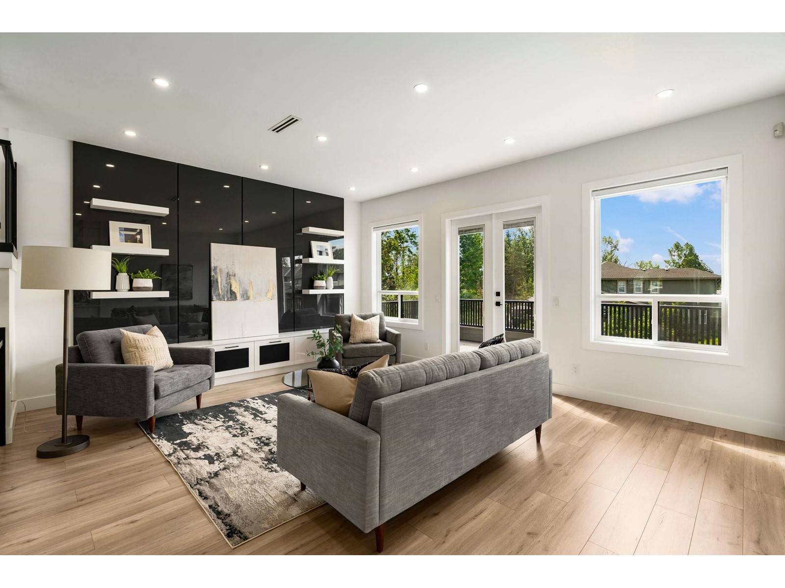 21050 72 Avenue, Langley, BC, V2Y 2R6