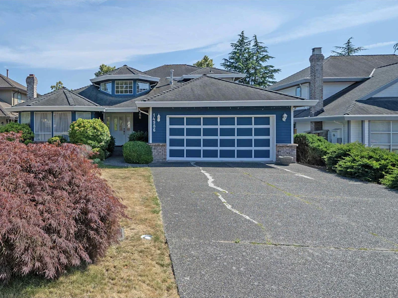 14986 21b Avenue, Surrey BC V4A 8Z7