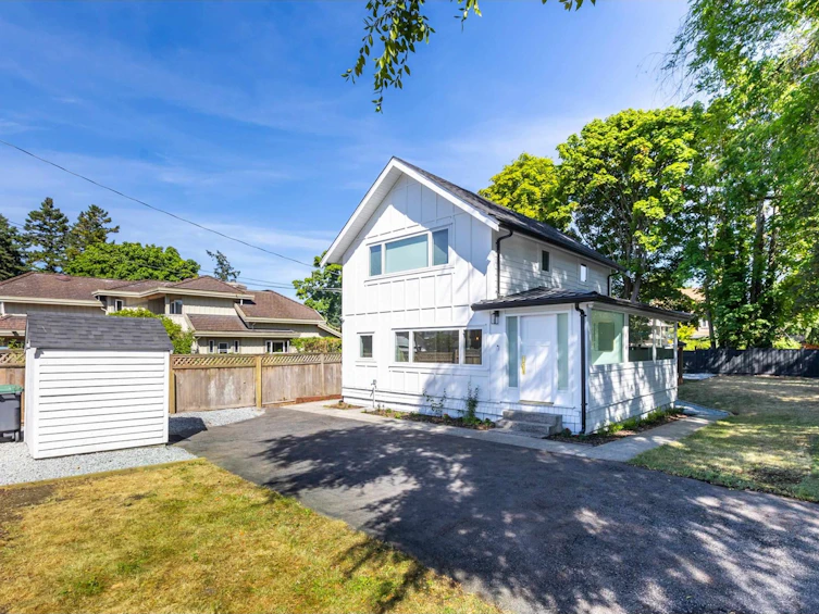 12119 Sullivan Street, Surrey, BC, V4A 3B2