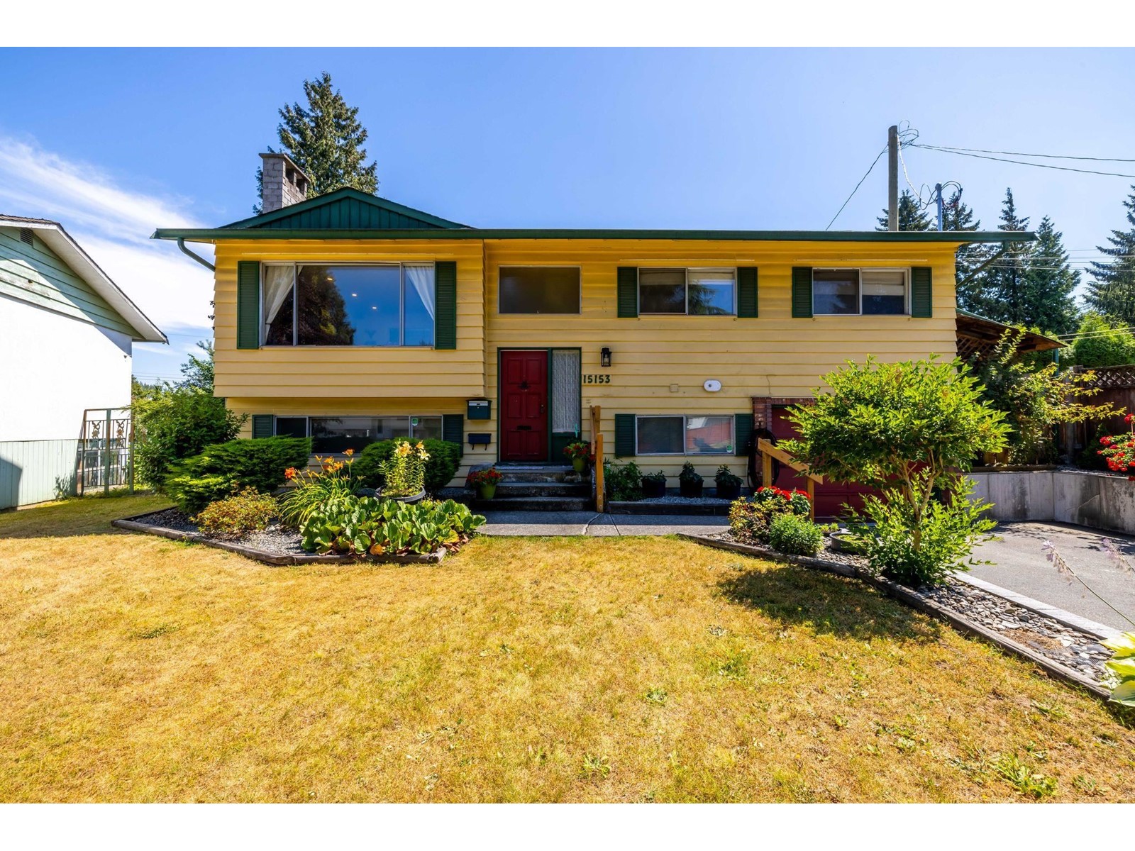 15153 Robin Crescent, Surrey, BC, V3R 4X9