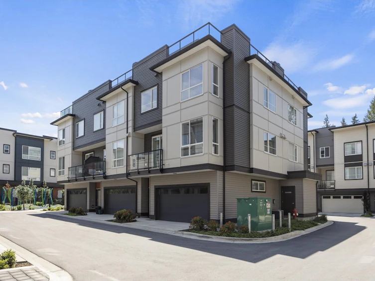 17-7288 188 Street, Surrey, BC, V4N 6W3