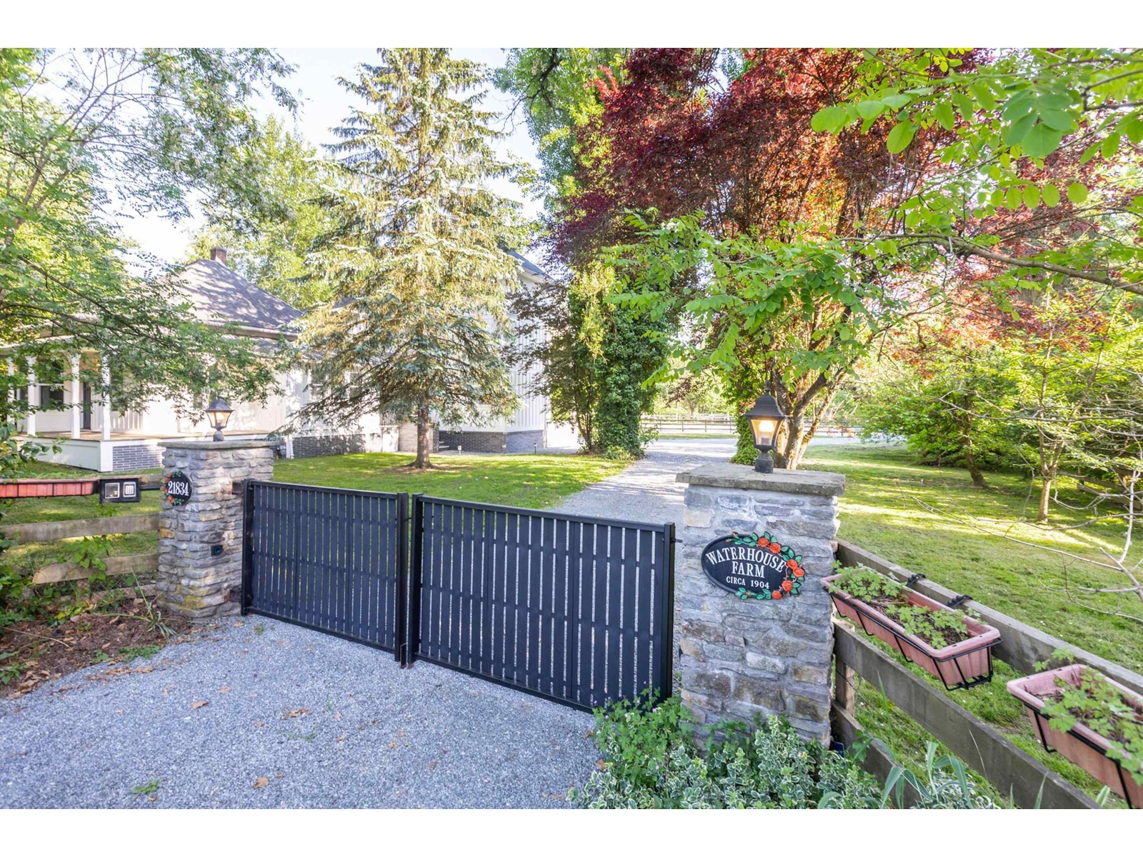 21834 40 Avenue, Langley, BC, V2Z 1N7