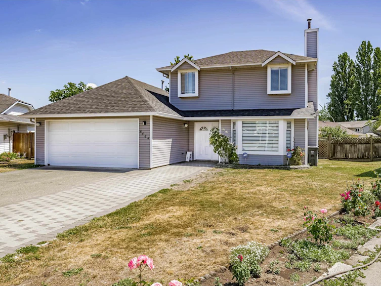 8484 120a Street, Surrey, BC, V3W 9R3