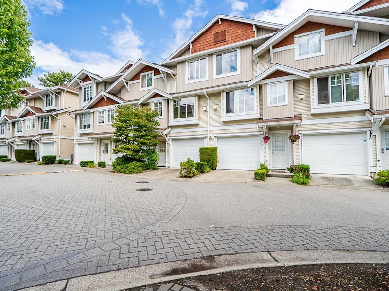 19 - 12110 75a Avenue, Surrey BC V3W 1M1
