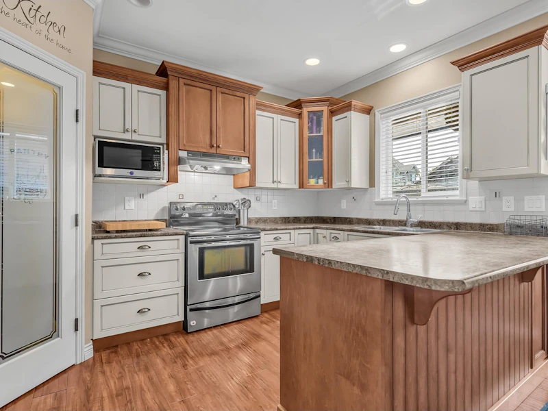 8525 Cedar Street, Mission BC V4S 1A1