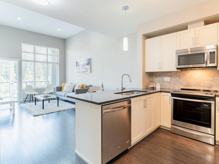 504-2855 156 Street, Surrey, BC, V3Z 3Y3
