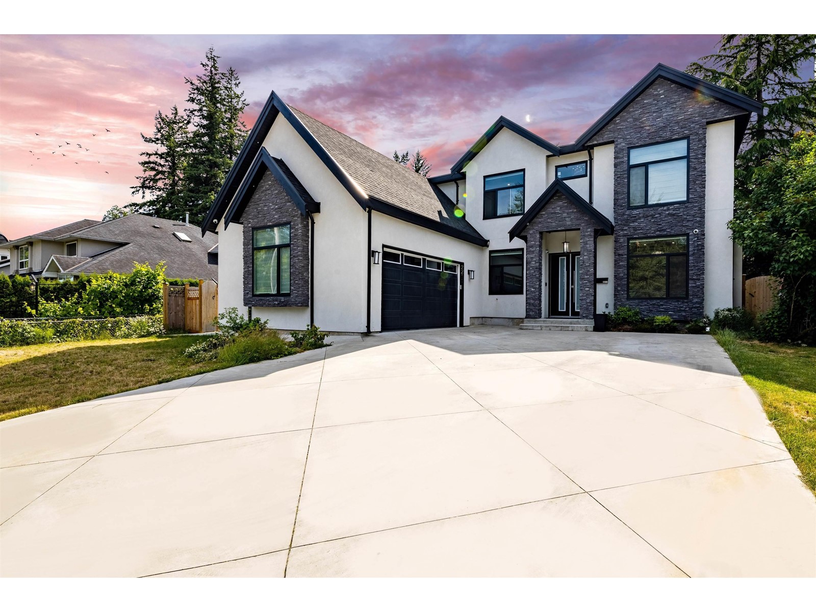 2211 154 Street, Surrey, BC, V4A 4S6