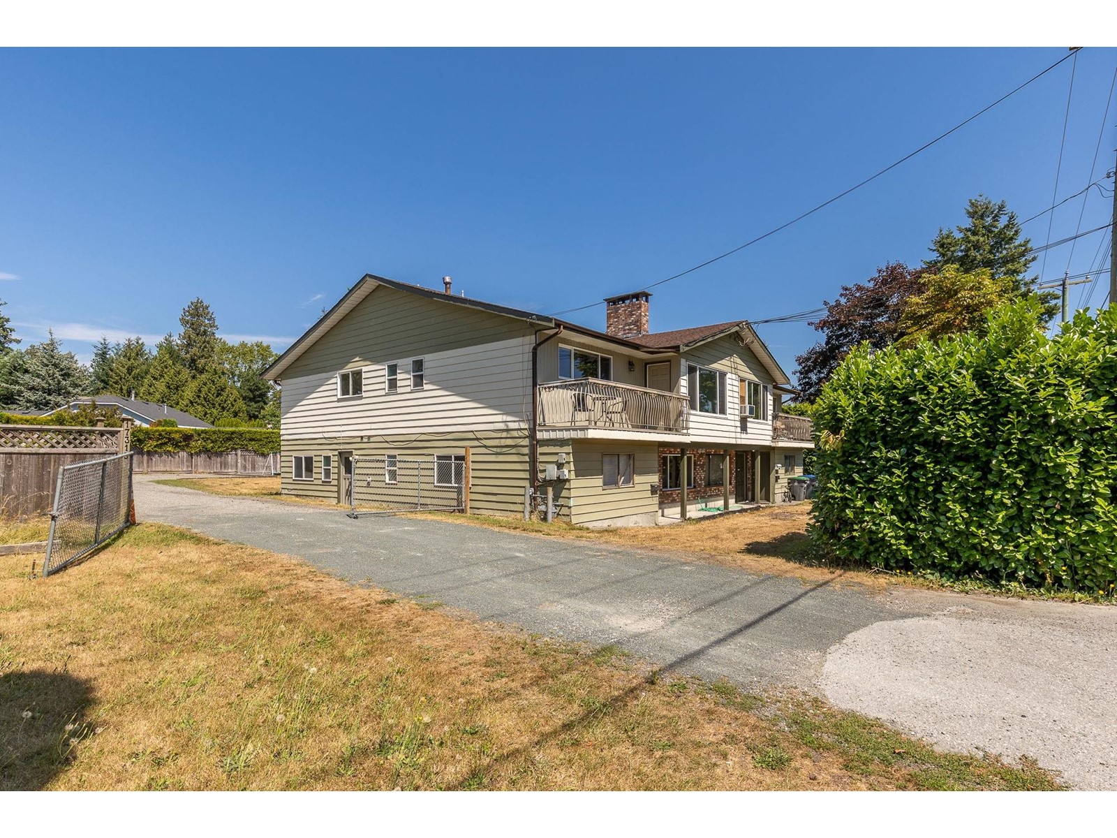 17315 60 Avenue, Surrey, BC, V3S 1T7