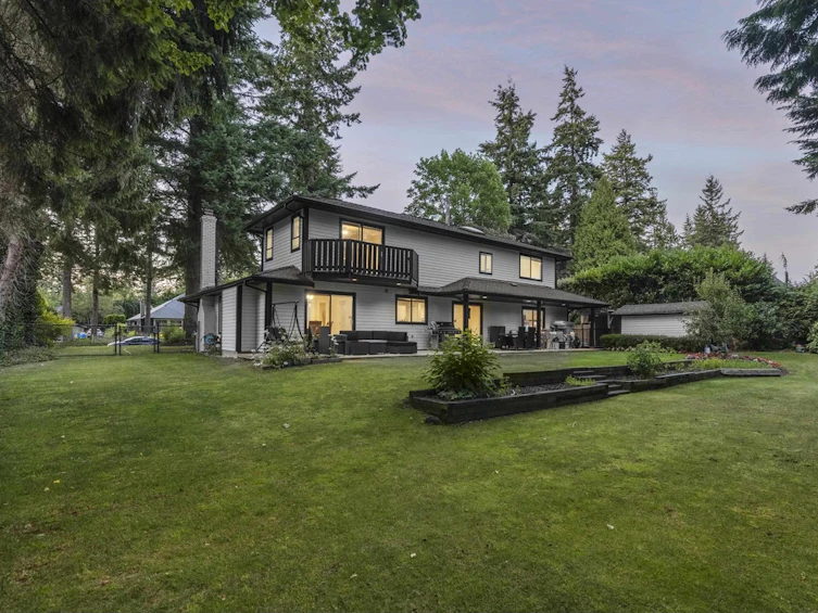 13846 18 Avenue, Surrey, BC, V4A 1W4