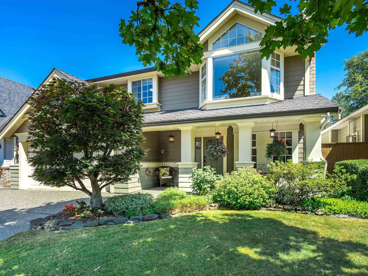 8754 215b Street, Langley, BC, V1M 2E6