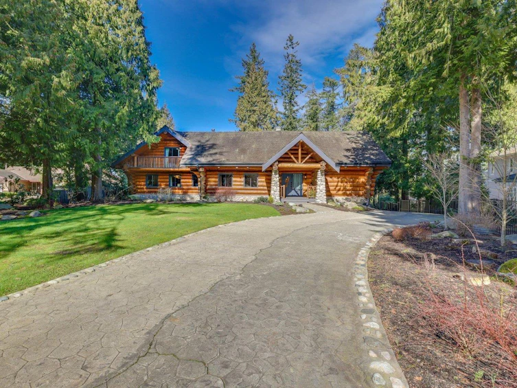 13967 34 Avenue, Surrey, BC, V4P 2A9