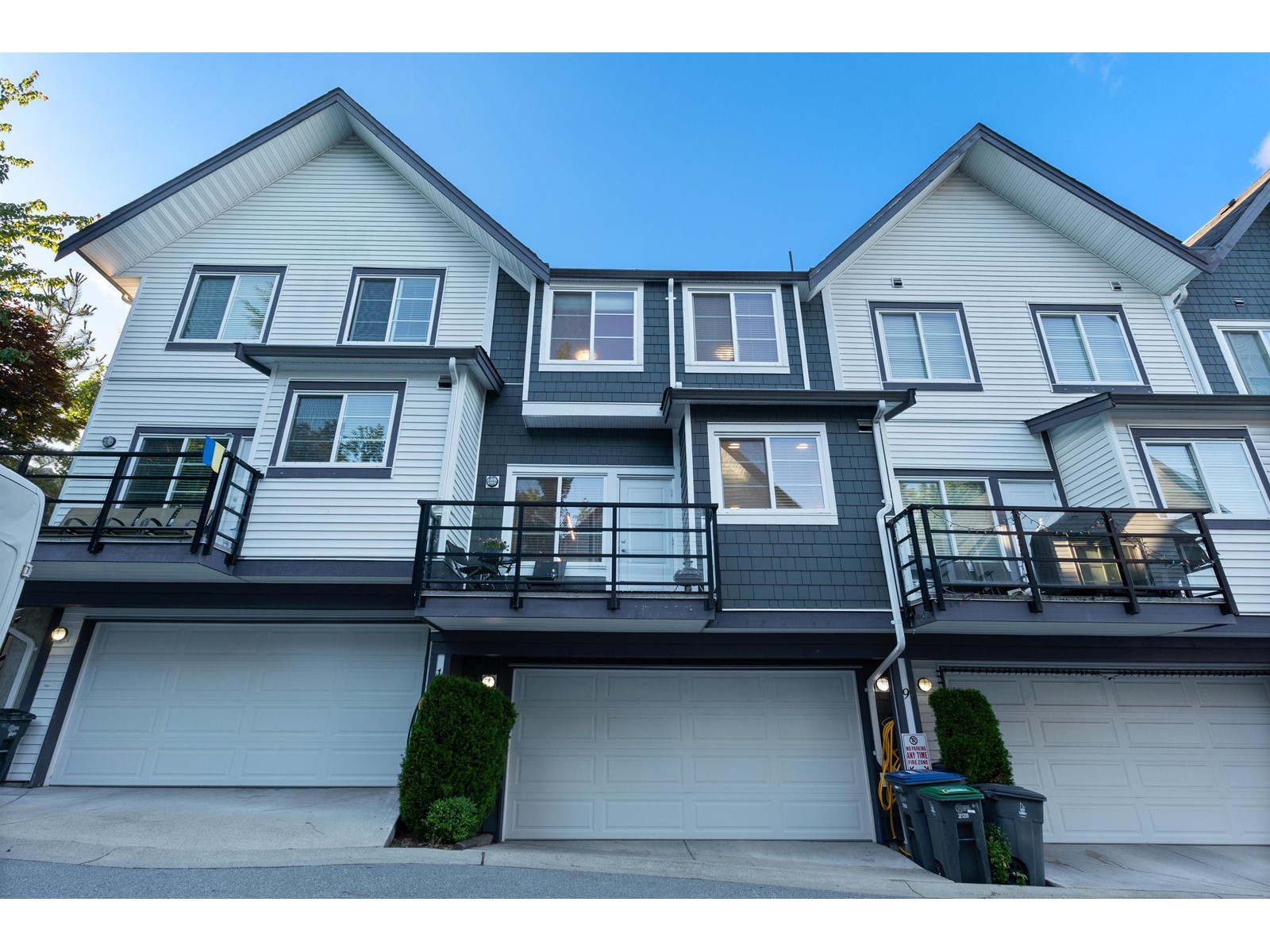 9-6767 196 Street, Surrey, BC, V4N 6R2