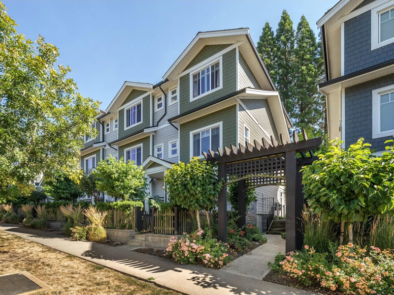 7 - 6188 141st Street, Surrey BC