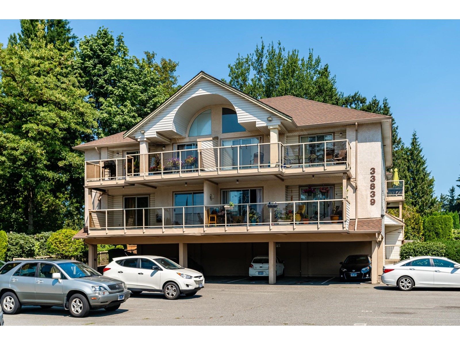 301-33839 Marshall Road, Abbotsford, BC, V2S 1L6