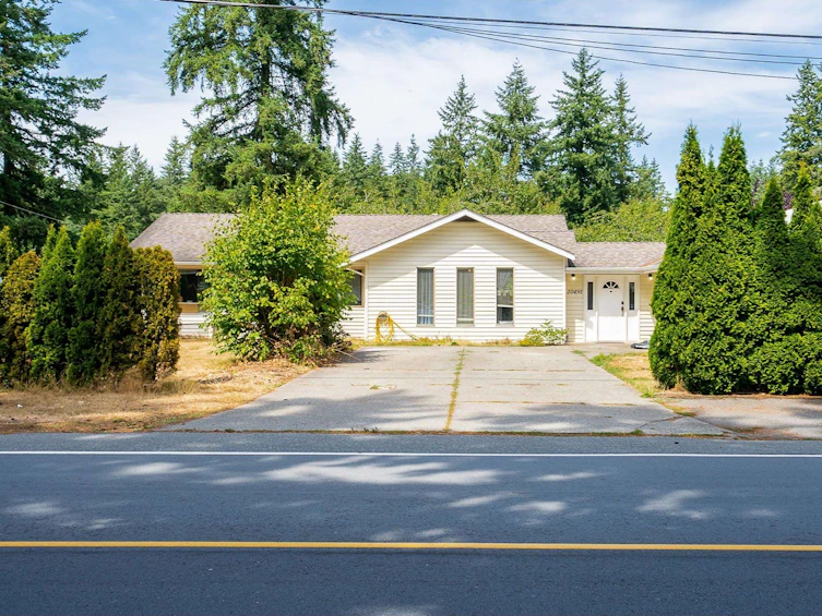 20491 32 Avenue, Langley, BC, V2Z 2C8