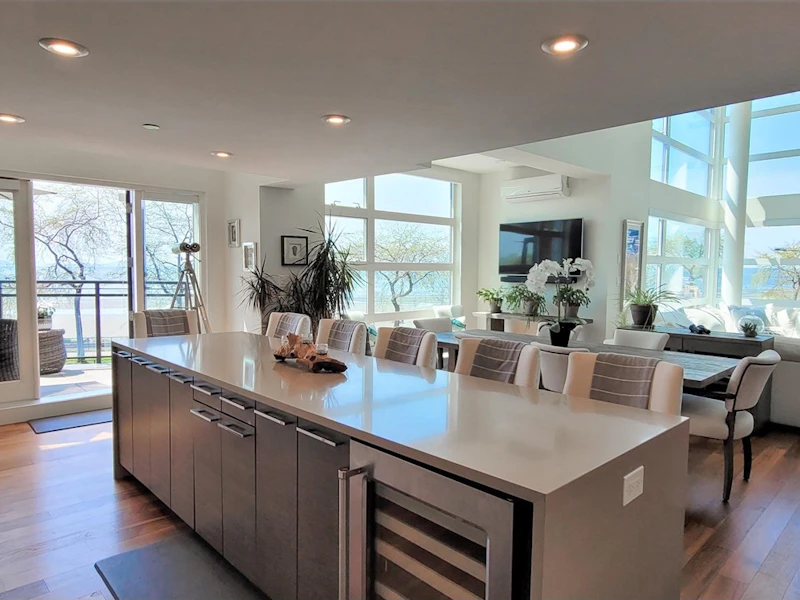 304 - 1150 Oxford Street, Surrey BC