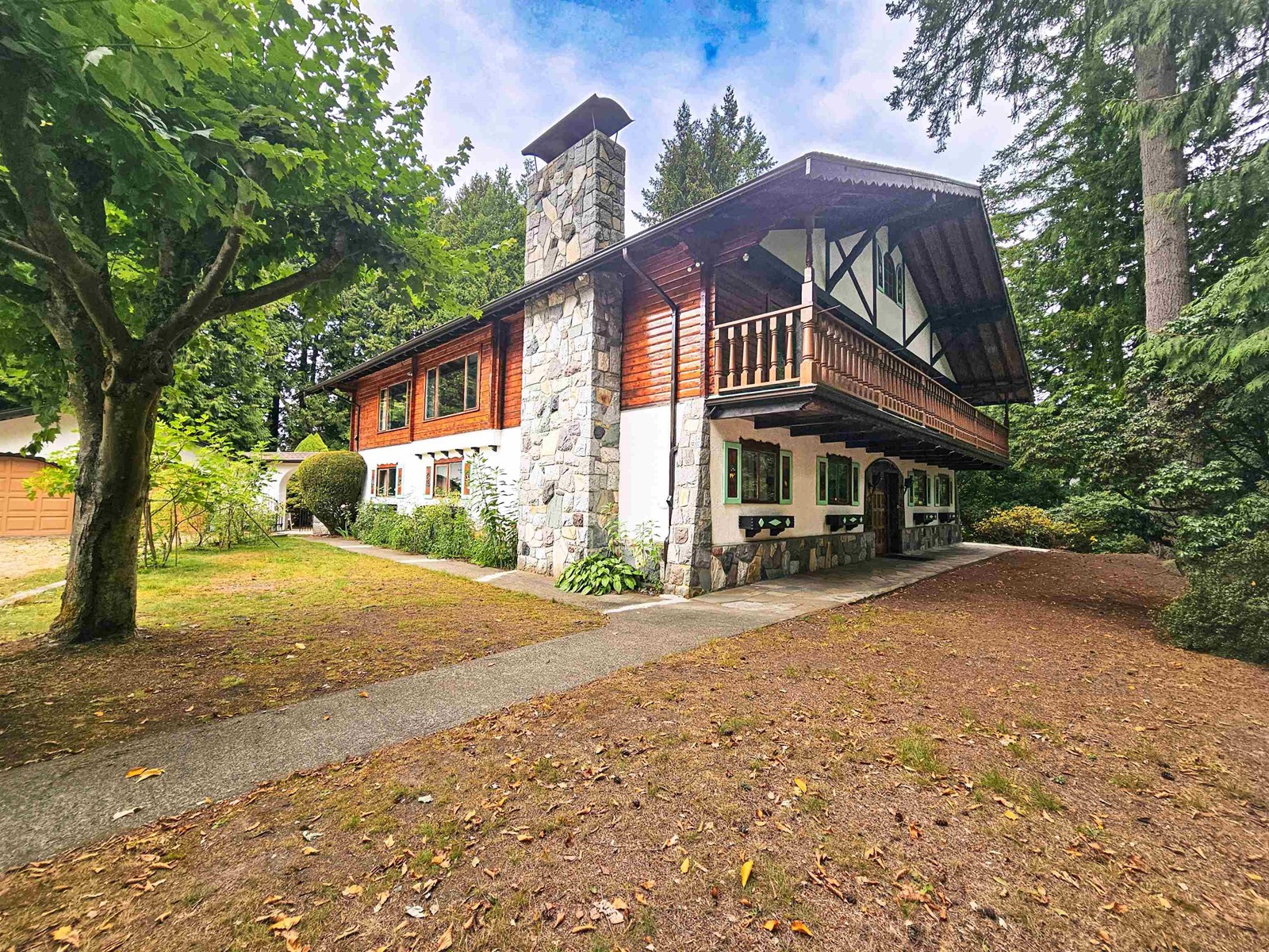 14127 64 Avenue, Surrey, BC, V3W 1Y9