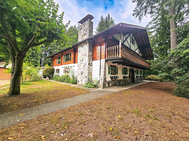 14127 64 Avenue, Surrey, BC, V3W 1Y9