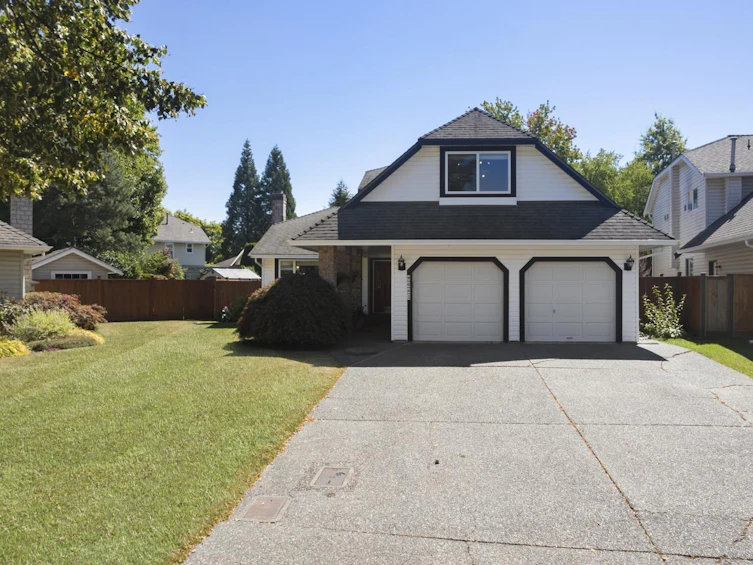 9062 161 Street, Surrey, BC, V4N 3E4