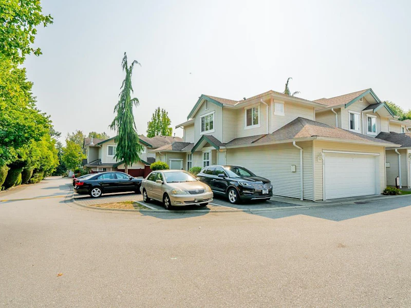 24 - 6747 137th Street, Surrey BC V3W 9C4