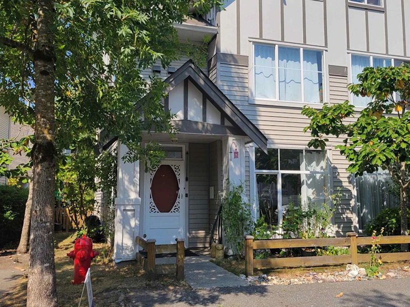 23 - 6465 184a Street, Surrey BC V3S 8X9
