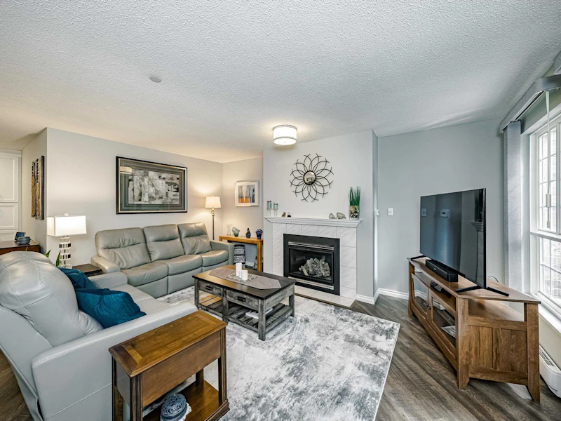 104 - 16137 83rd Avenue, Surrey BC V4N 0N1
