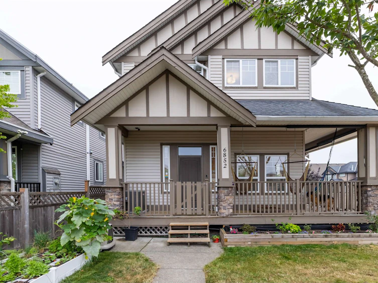 6852 192 Street, Surrey, BC, V4N 0B6