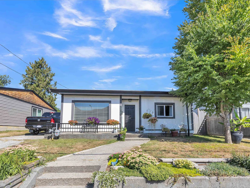 33137 4th Avenue, Mission BC V2V 1S7